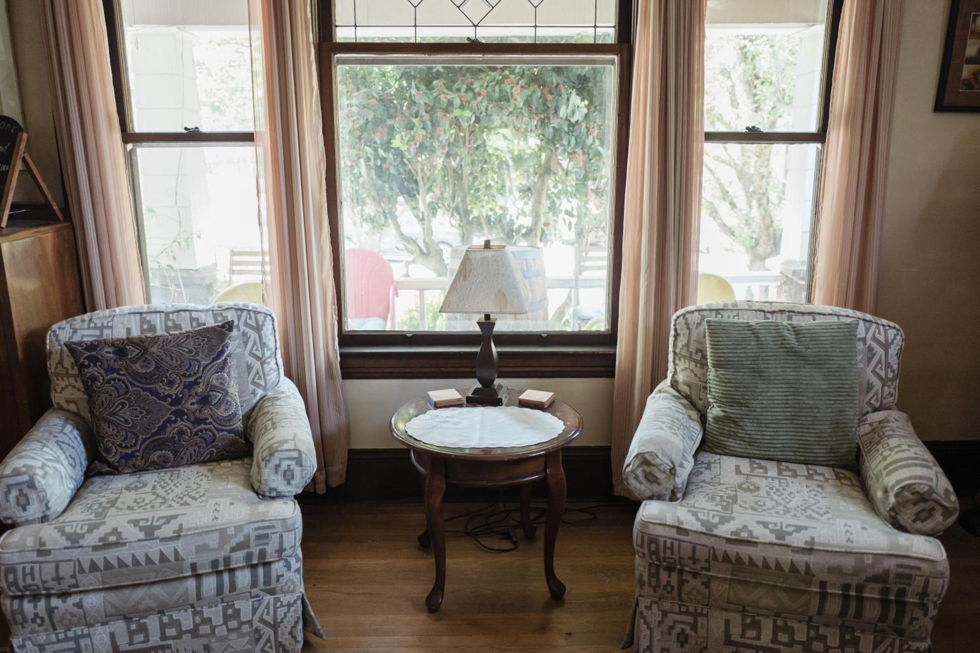 Southeast Portland Comfy & Eclectic Craftsman Home מראה חיצוני תמונה